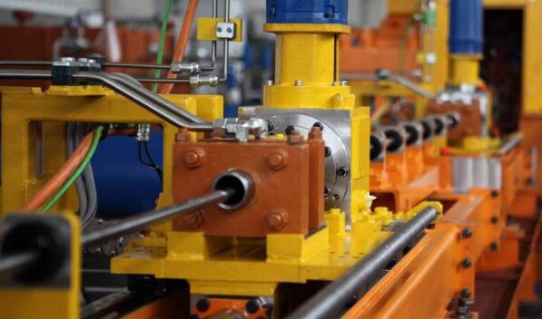 rebar-traction-machine
